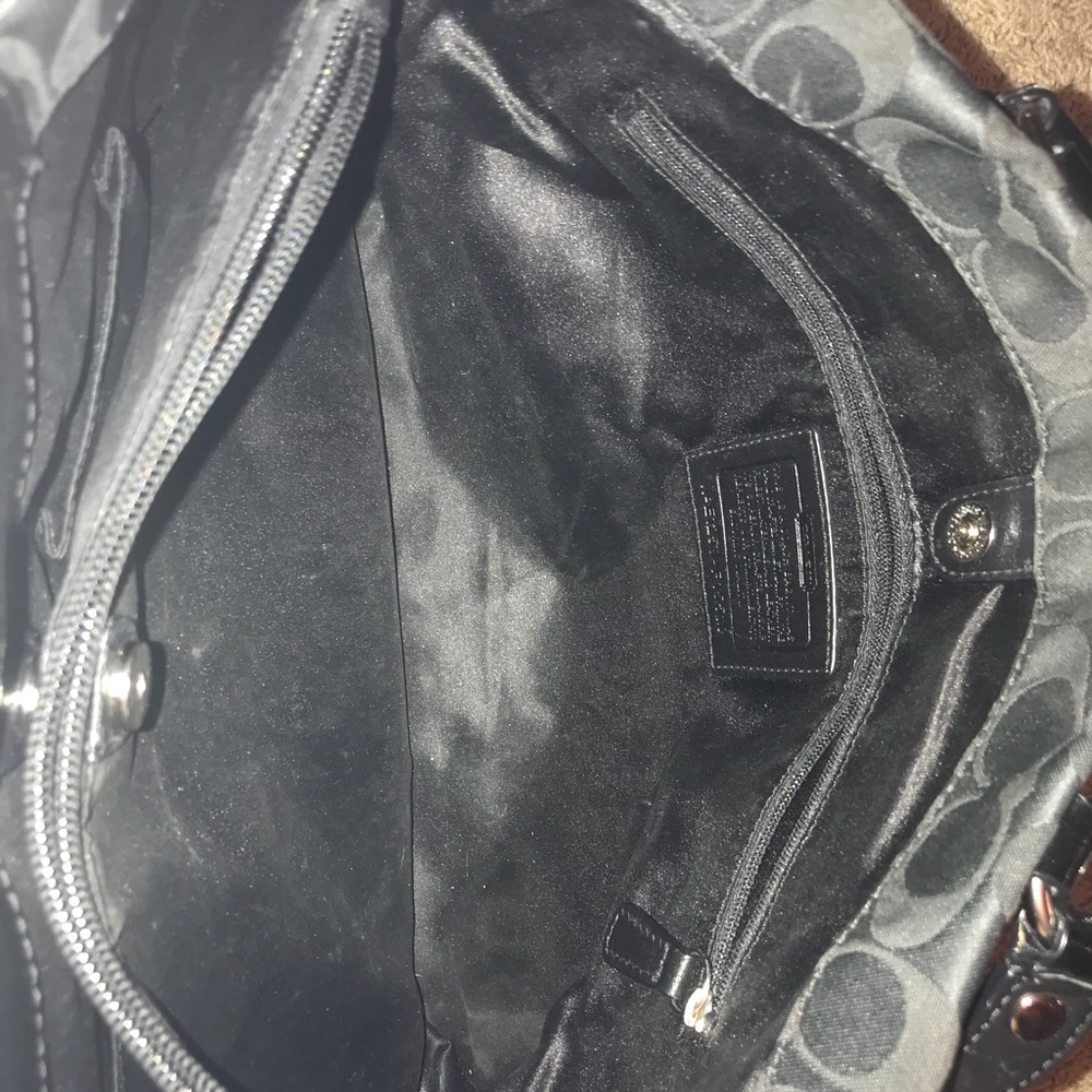 Authentic Coach bag - Picture 4 of 6
